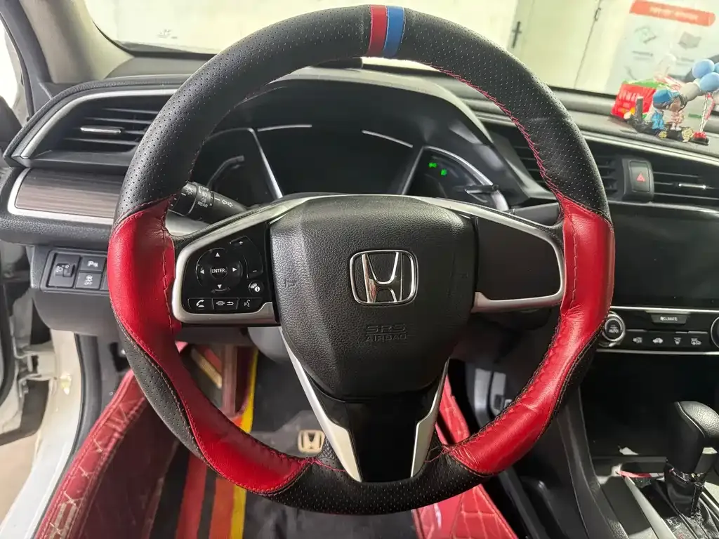 Honda Civic — фото 6