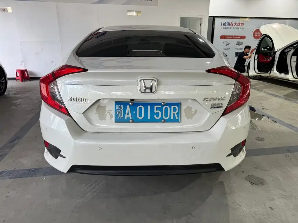 Honda Civic — фото 9