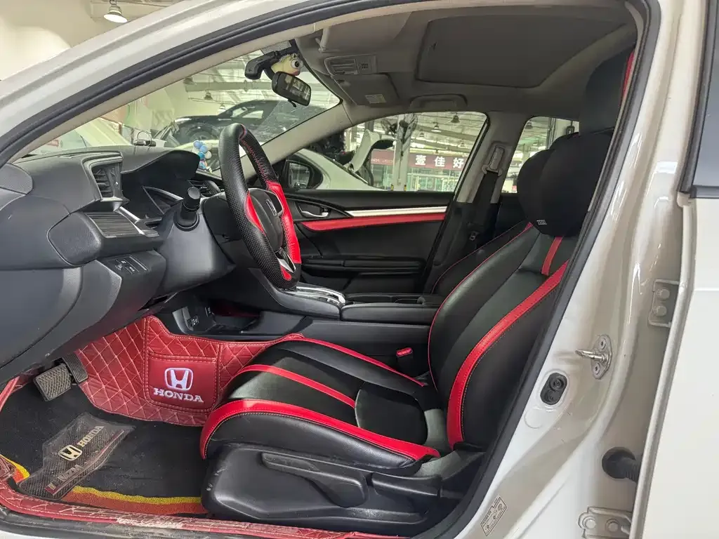 Honda Civic — фото 5