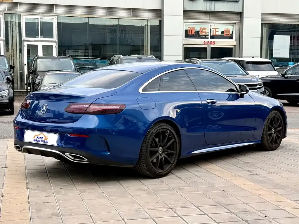 Mercedes-Benz E-Class (Import) — фото 7