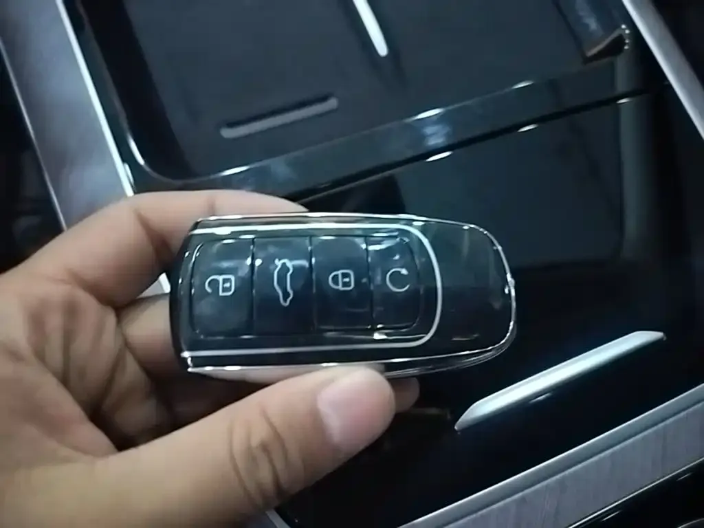 Chery Tiggo 9 C-DM — фото 8