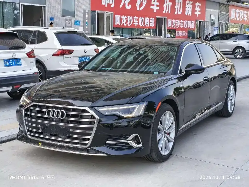 Audi A6L — фото 1