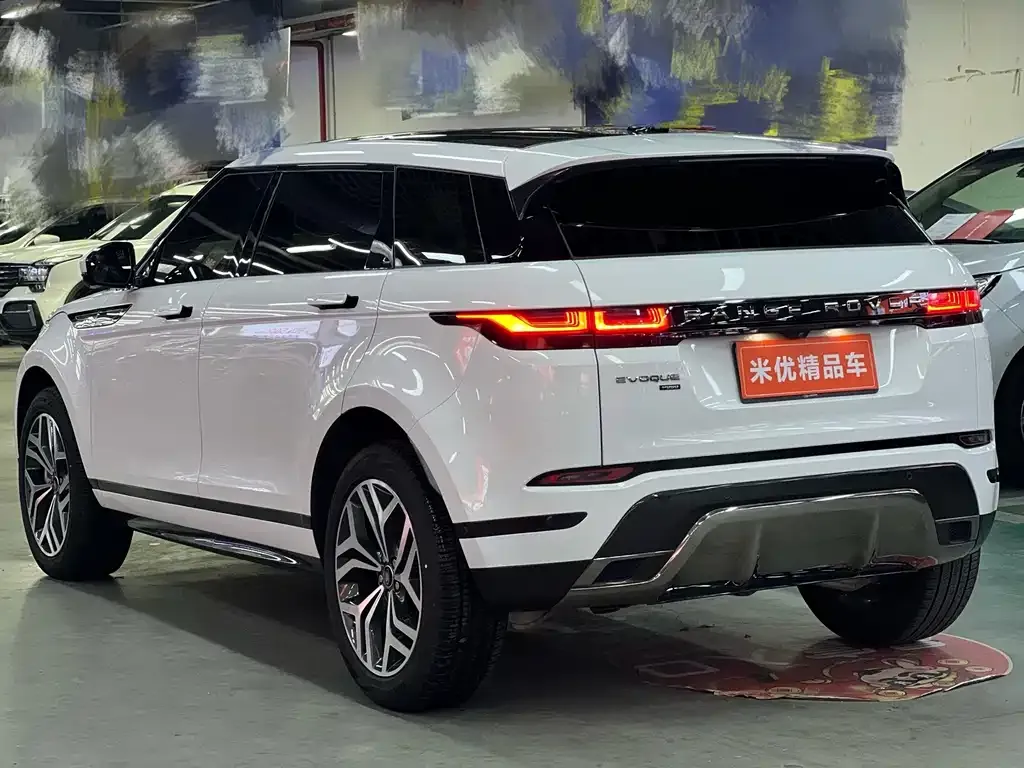 Land Rover Evoque — фото 9