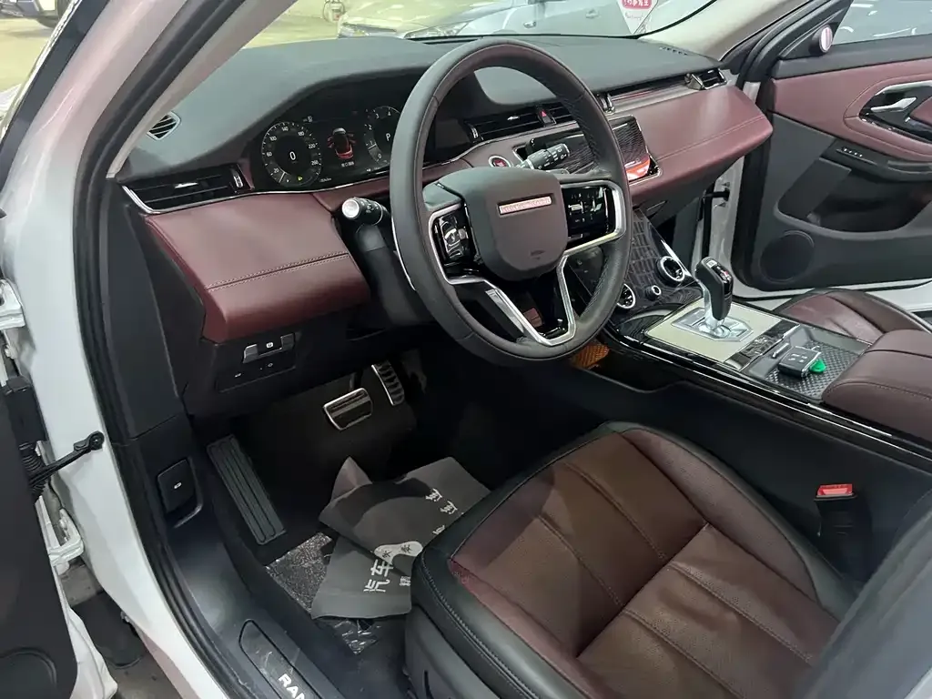 Land Rover Evoque — фото 10