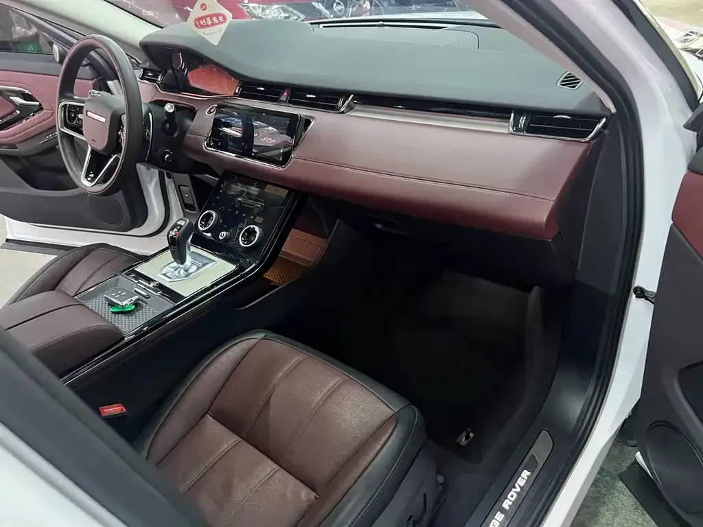 Land Rover Evoque — фото 2