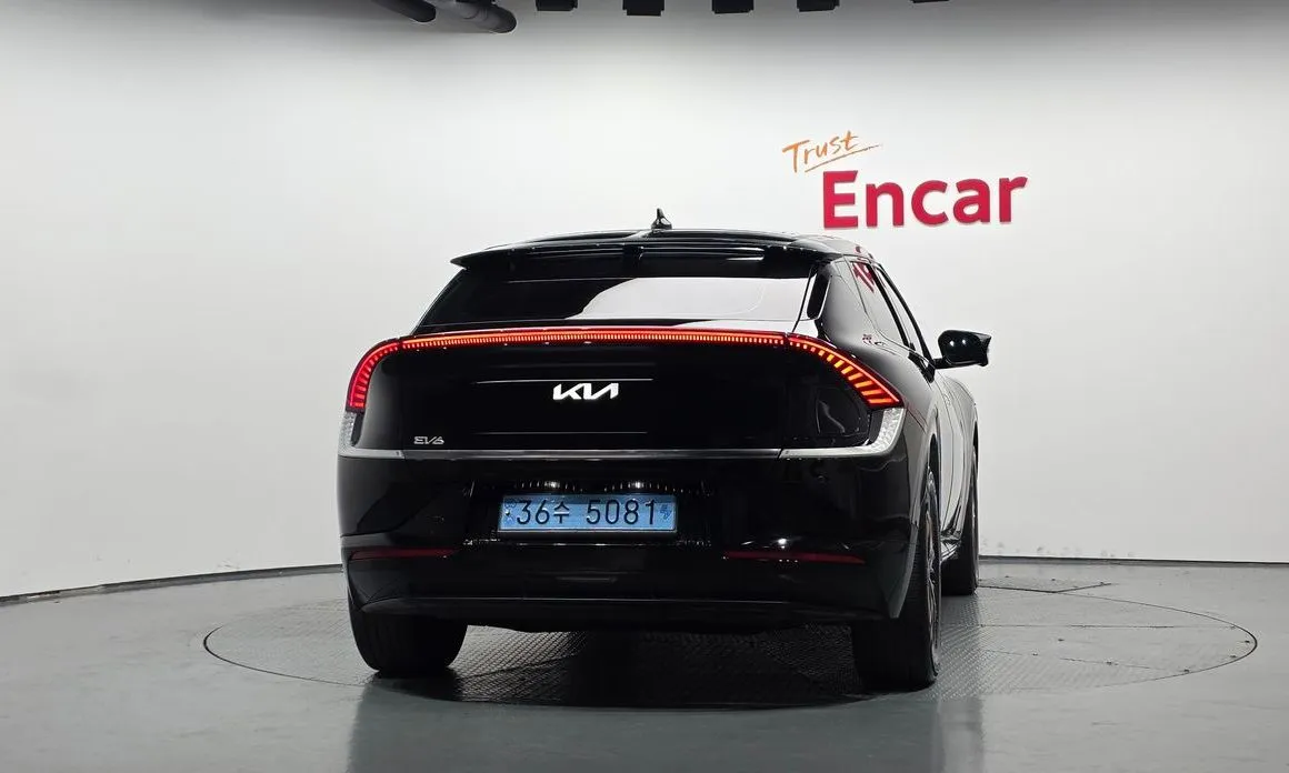 Kia EV6 — фото 6