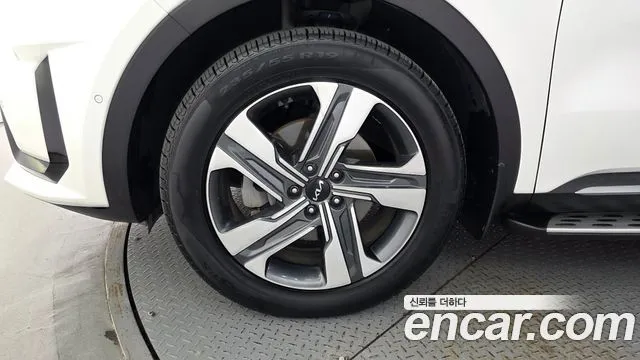 Kia Sorento — фото 3
