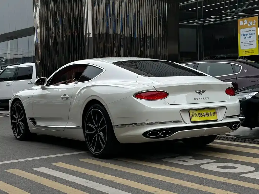 Bentley Continental — фото 9