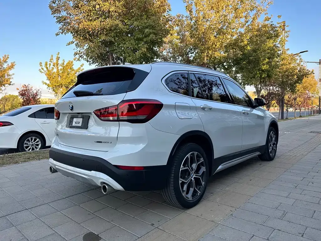 BMW X1 — фото 4