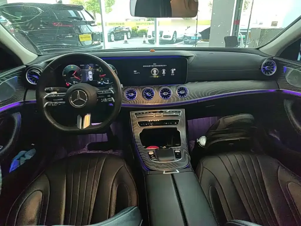 Mercedes-Benz CLS — фото 10
