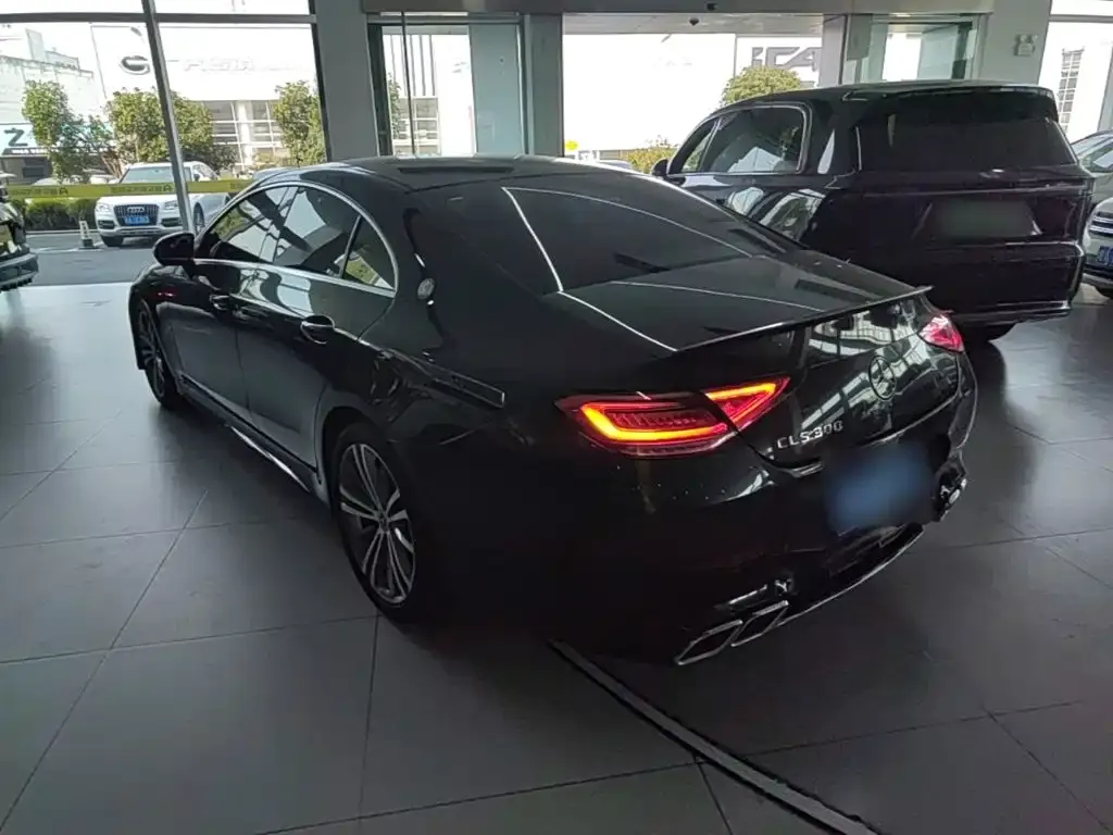 Mercedes-Benz CLS — фото 3