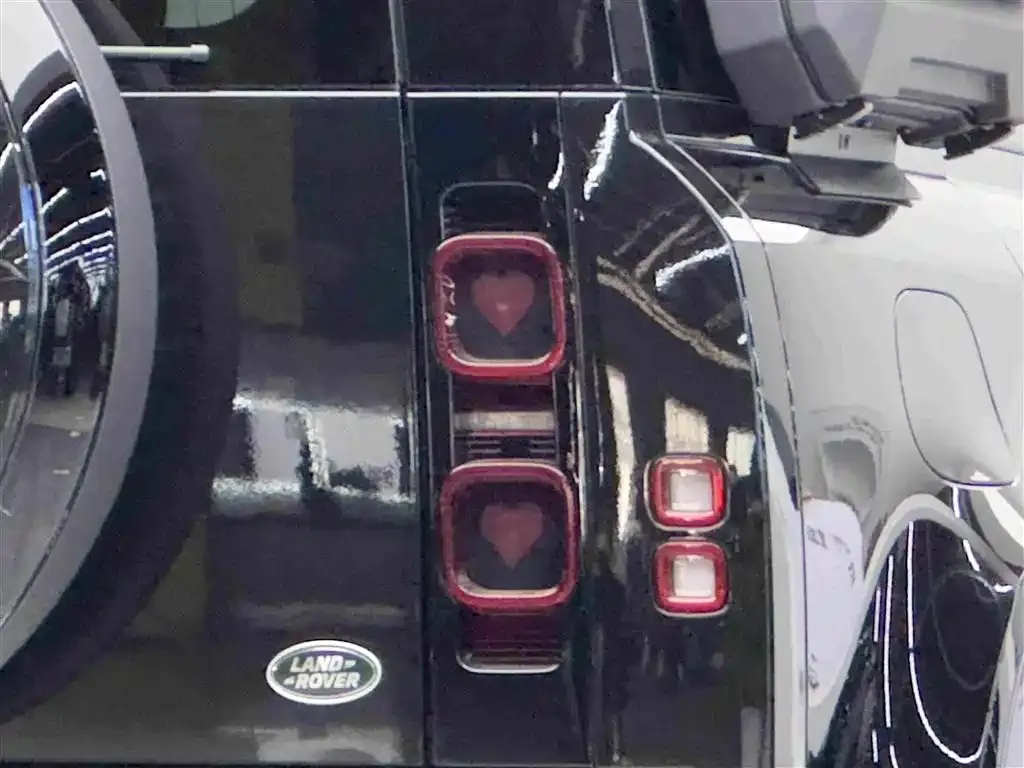 Land Rover Defender — фото 3