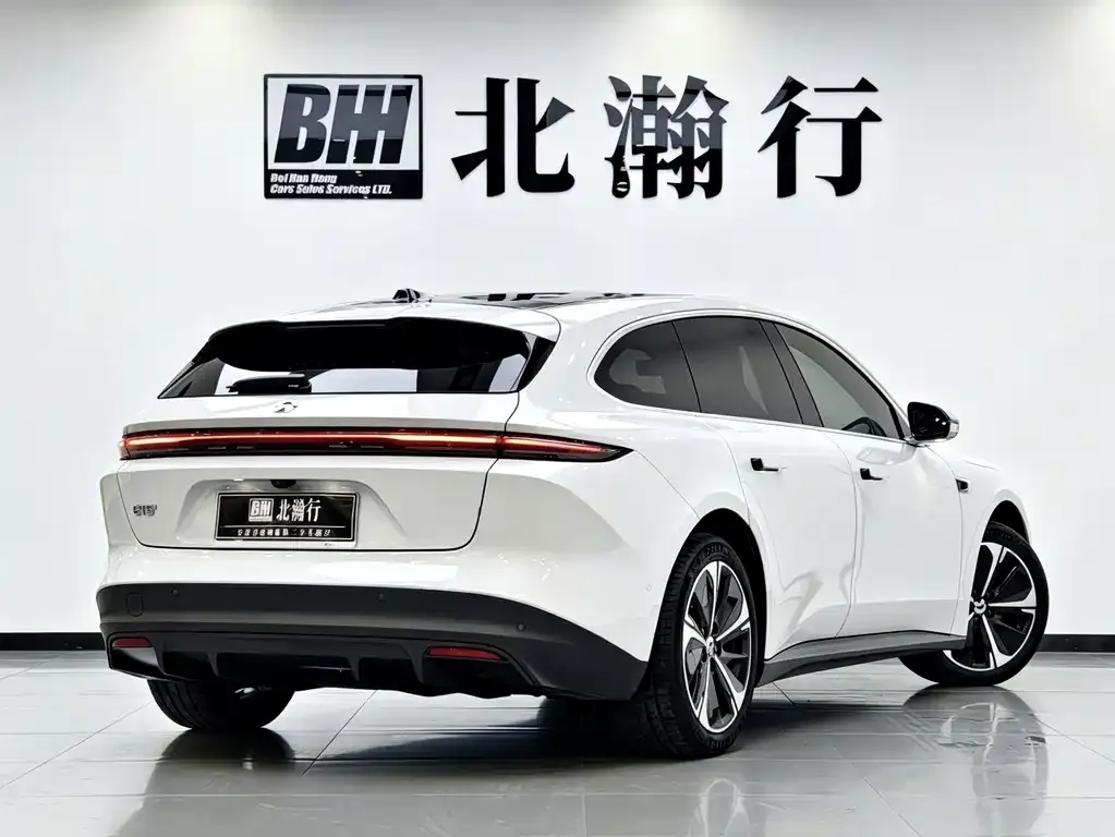 NIO ET5T — фото 6