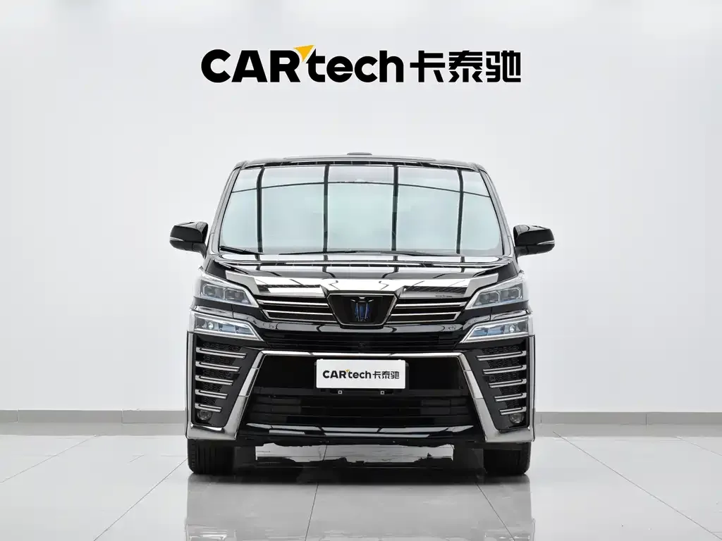 Toyota Vellfire — фото 4