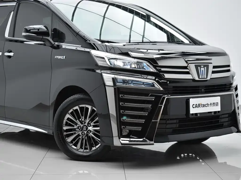Toyota Vellfire — фото 8