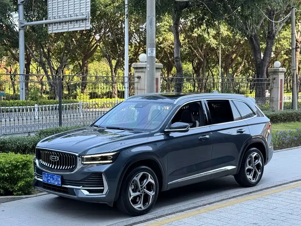 Geely Xingyue L — фото 1