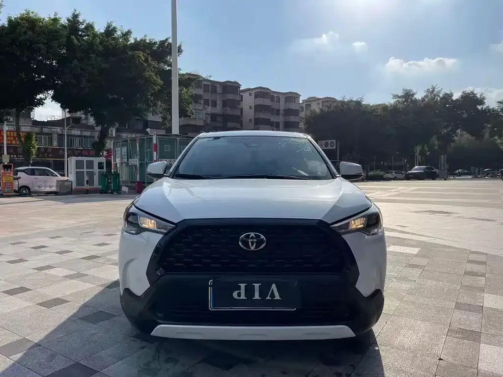 Toyota Corolla Cross — фото 4