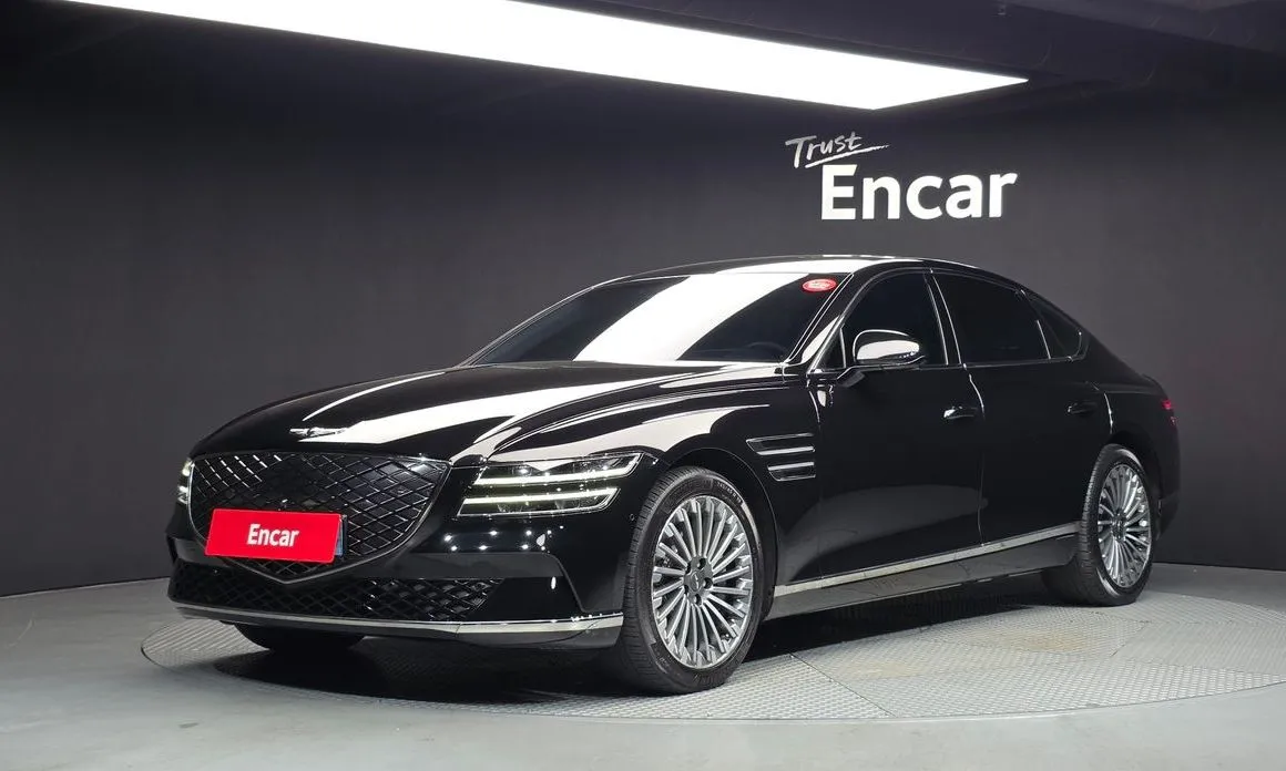Genesis G80 — фото 1
