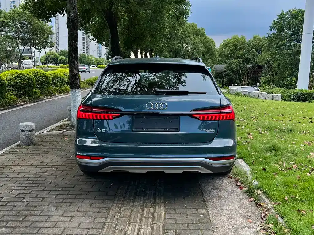 Audi A6 (Import) — фото 2