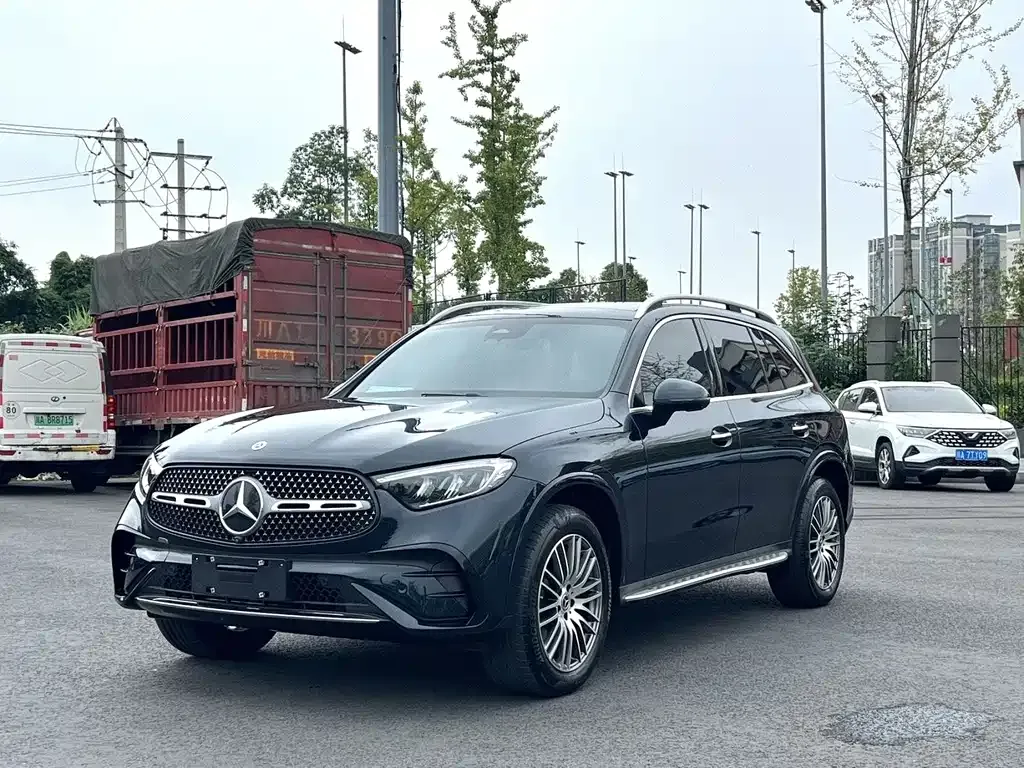 Mercedes-Benz GLC — фото 1