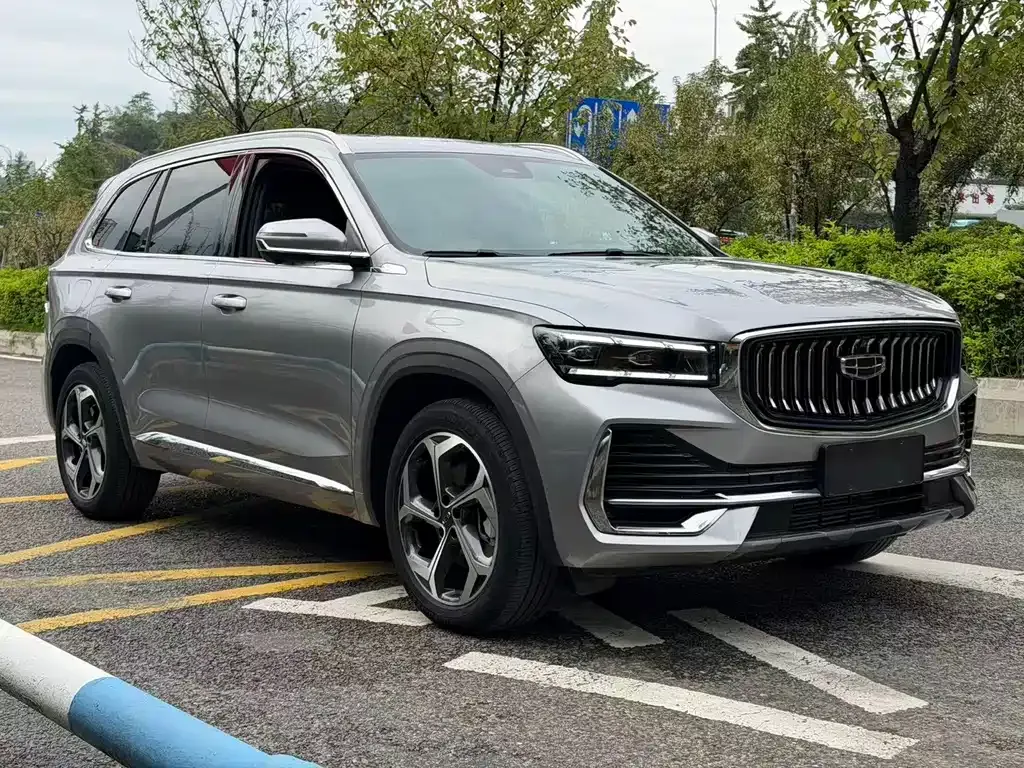 Geely Xingyue L — фото 10