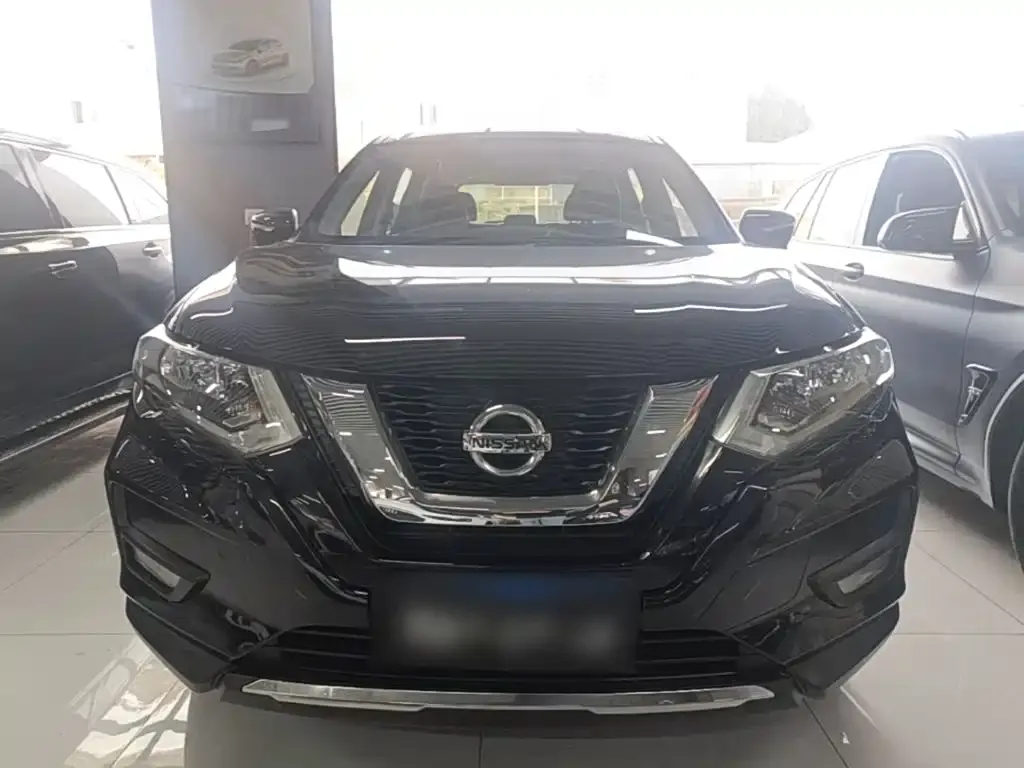 Nissan X-Trail — фото 9