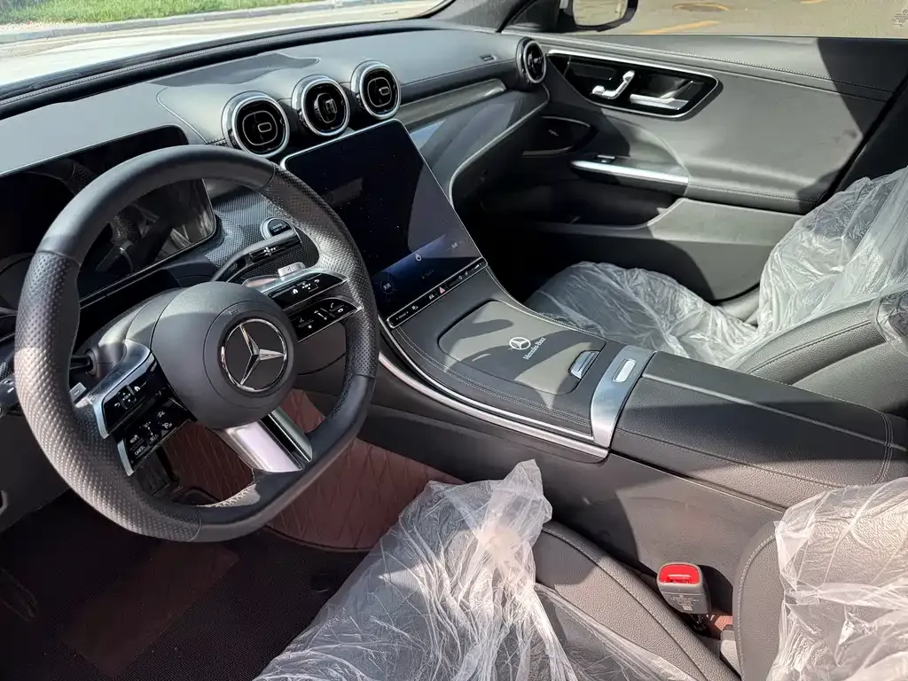 Mercedes-Benz C-Class — фото 10
