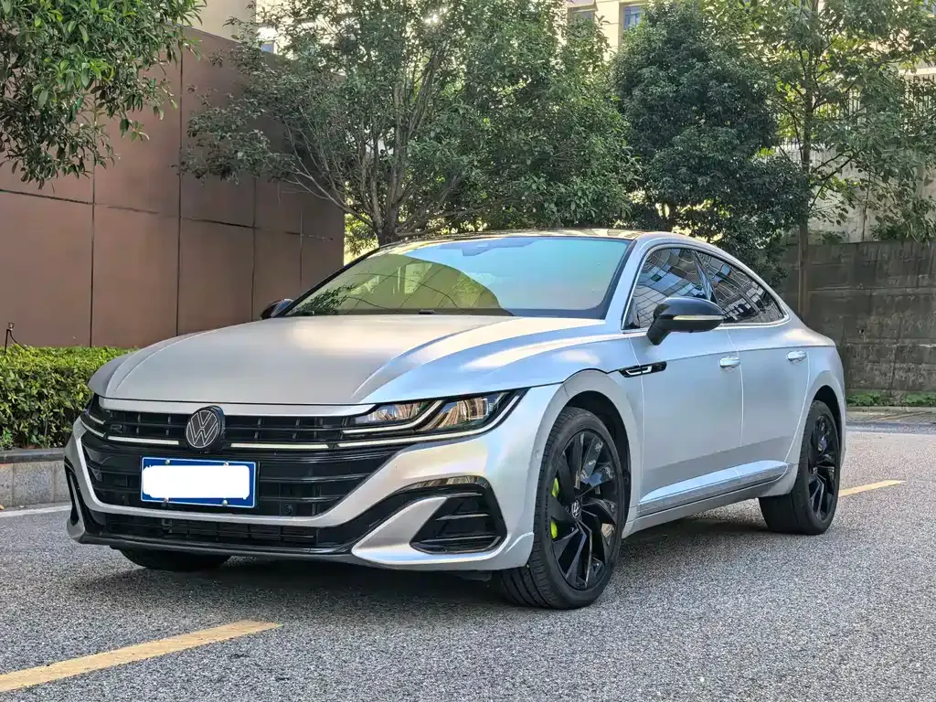 Volkswagen CC — фото 1