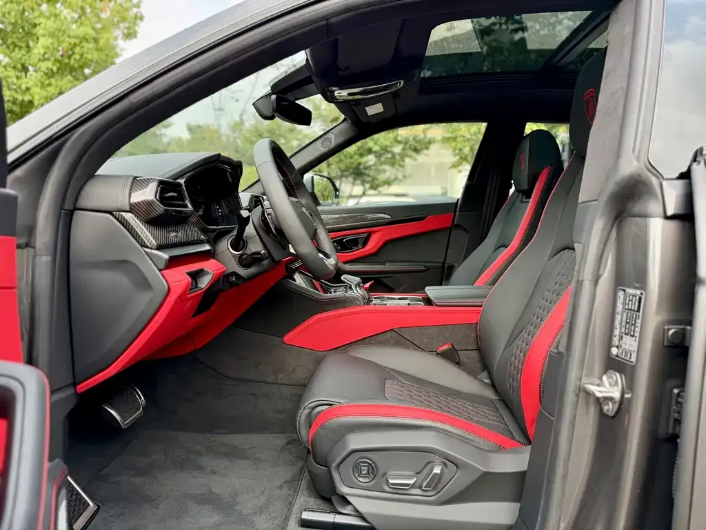 Lamborghini Urus SE — фото 8