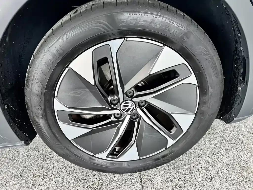 Volkswagen ID.4 Crozz — фото 4