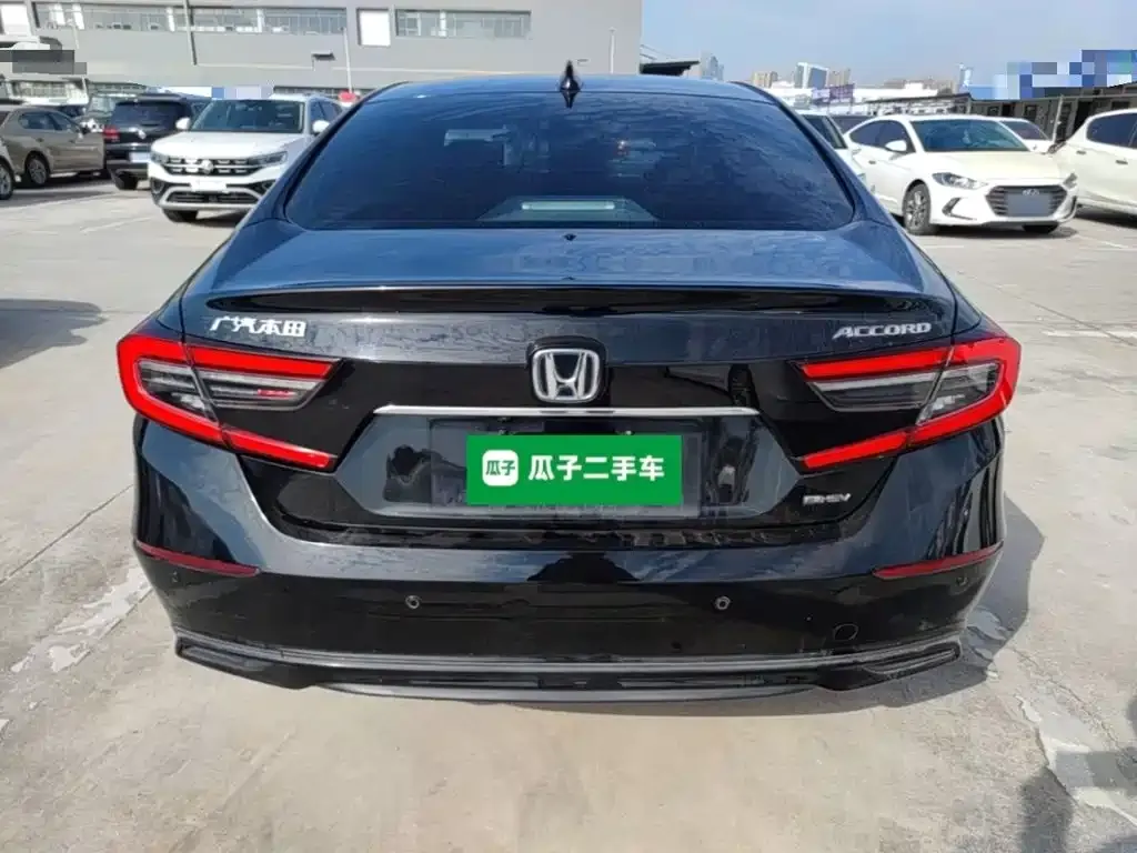 Honda Accord — фото 6