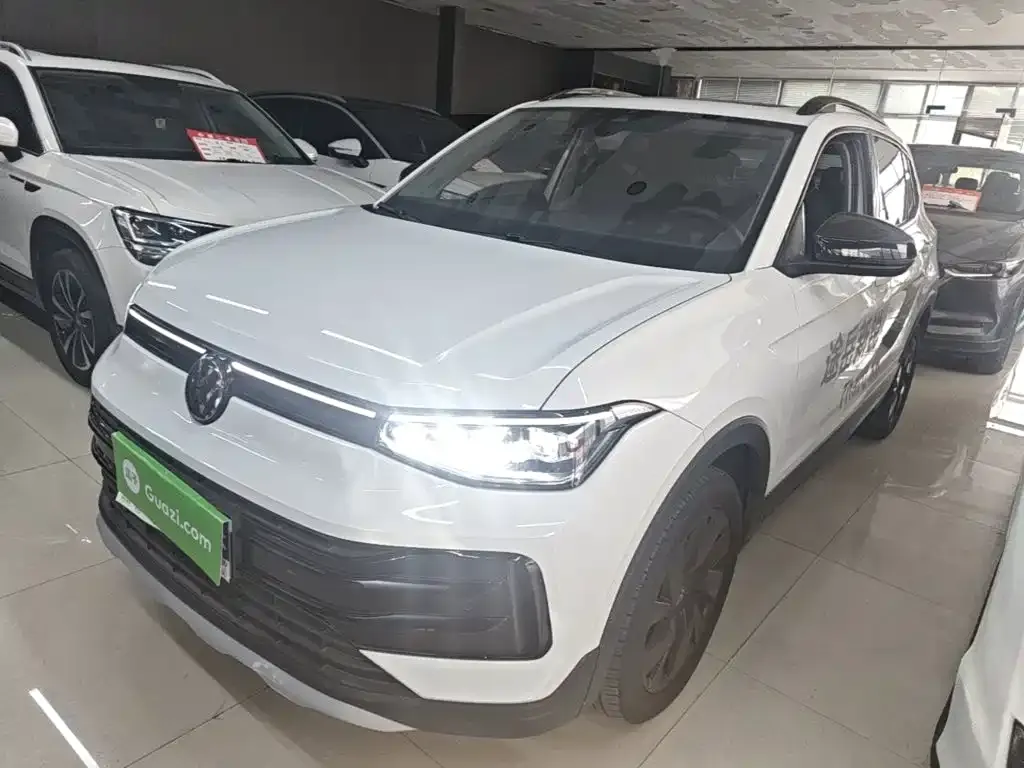 Volkswagen Tharu — фото 1