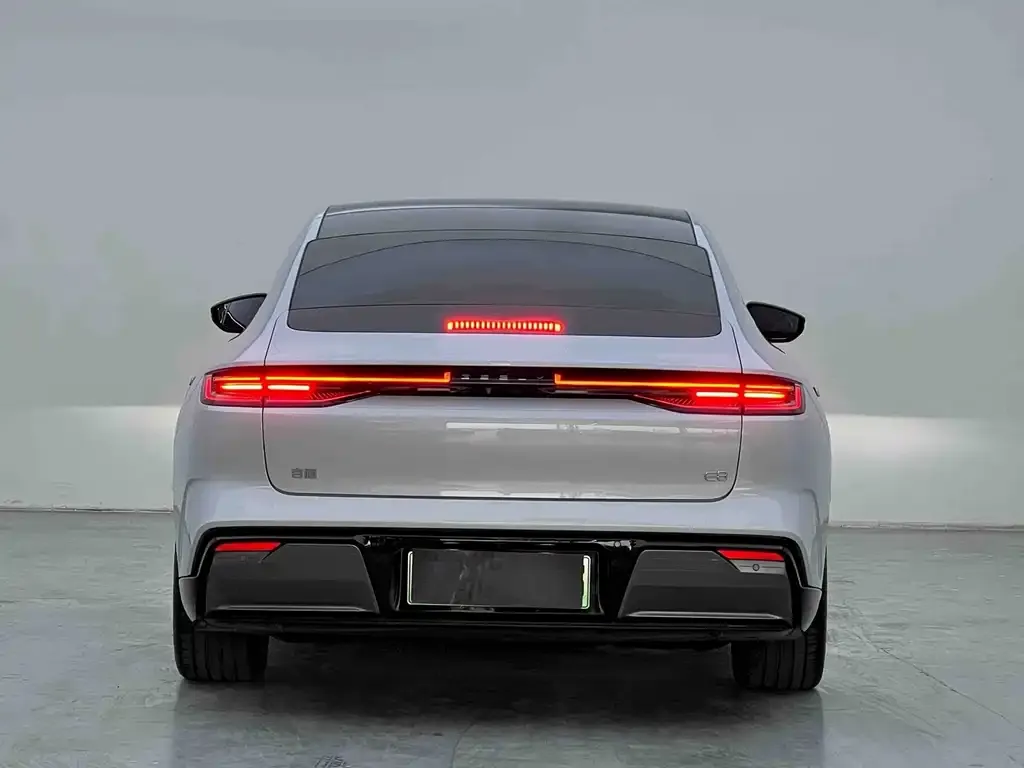 Geely Galaxy E8 — фото 2
