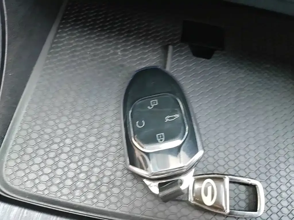 GAC Motor Trumpchi GS8 — фото 9