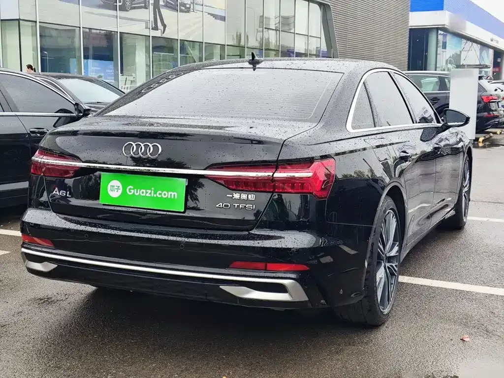 Audi A6L — фото 8