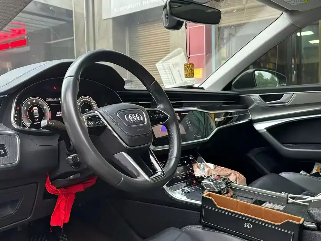 Audi A6L — фото 3