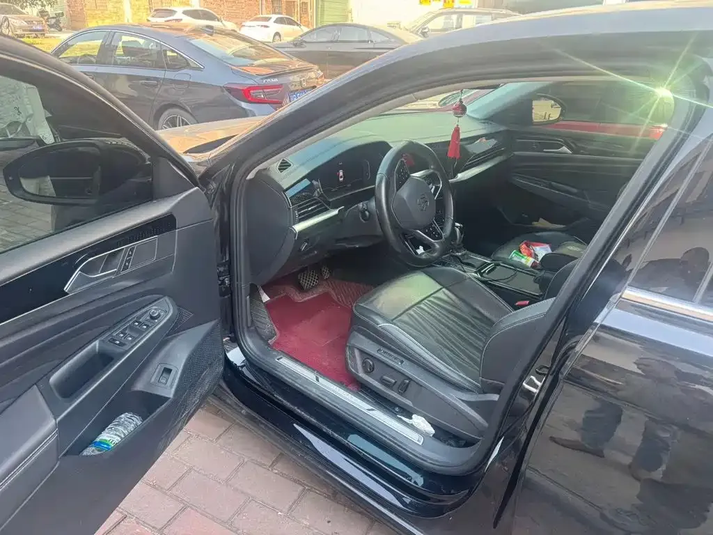Volkswagen Passat — фото 7