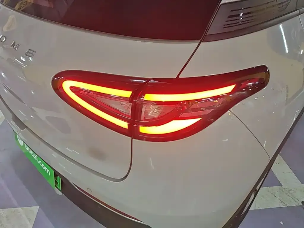 Geely Starburst — фото 6