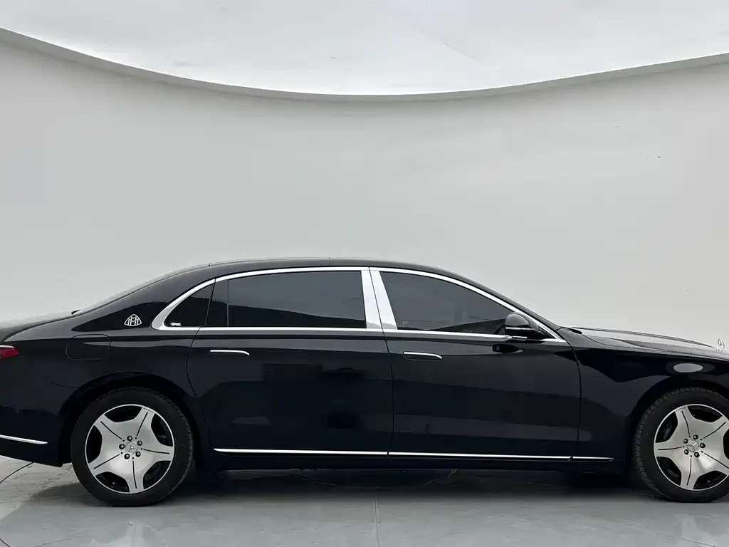 Mercedes-Benz S-Class — фото 2