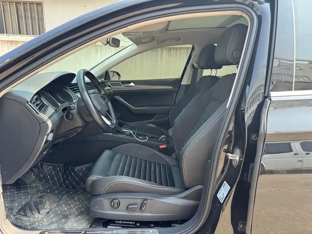 Volkswagen Magotan — фото 4