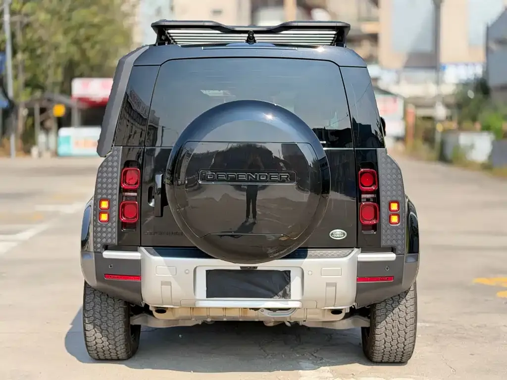 Land Rover Defender — фото 2