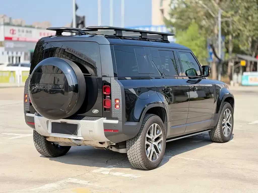 Land Rover Defender — фото 4