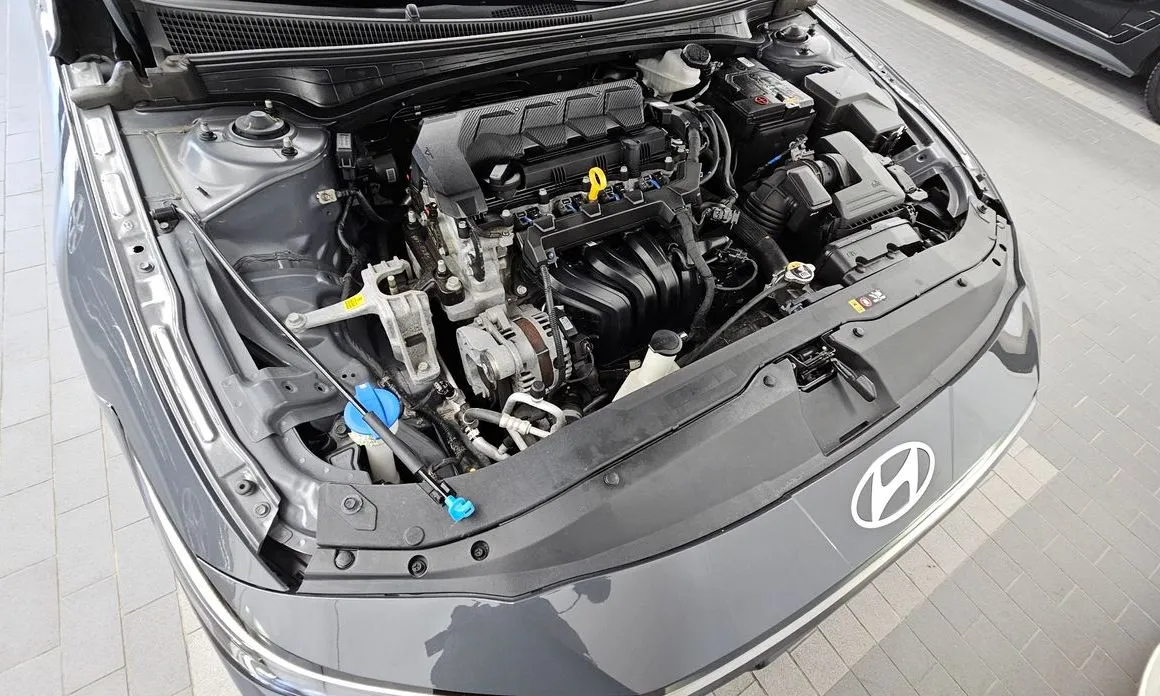 Hyundai AVANTE — фото 10