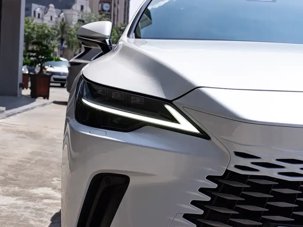 Lexus RX New Energy — фото 3