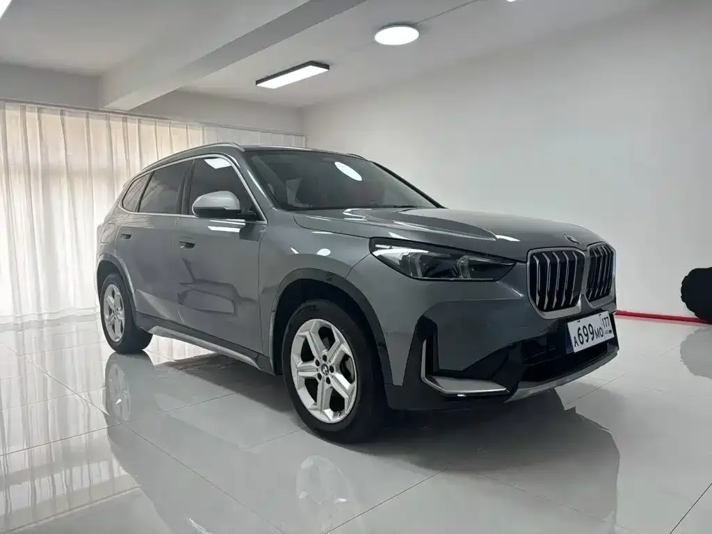 BMW X1 — фото 2