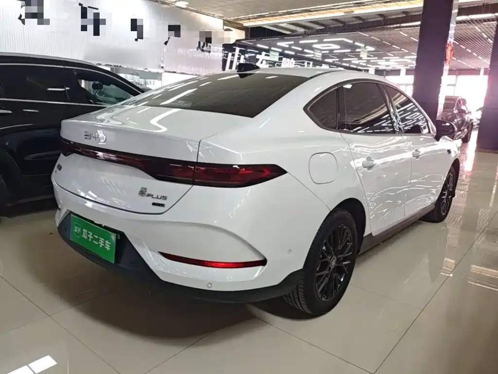 BYD Qin PLUS — фото 10