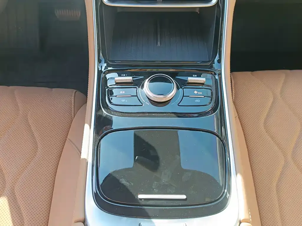Geely Galaxy A7 EM — фото 8