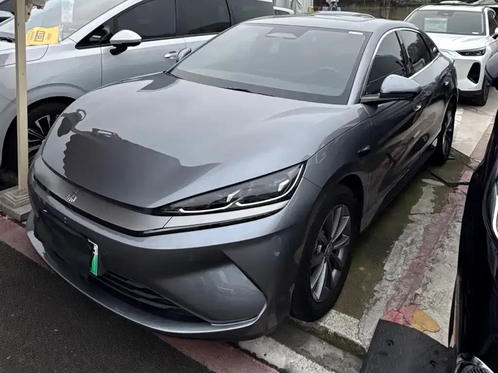 BYD Qin L — фото 1