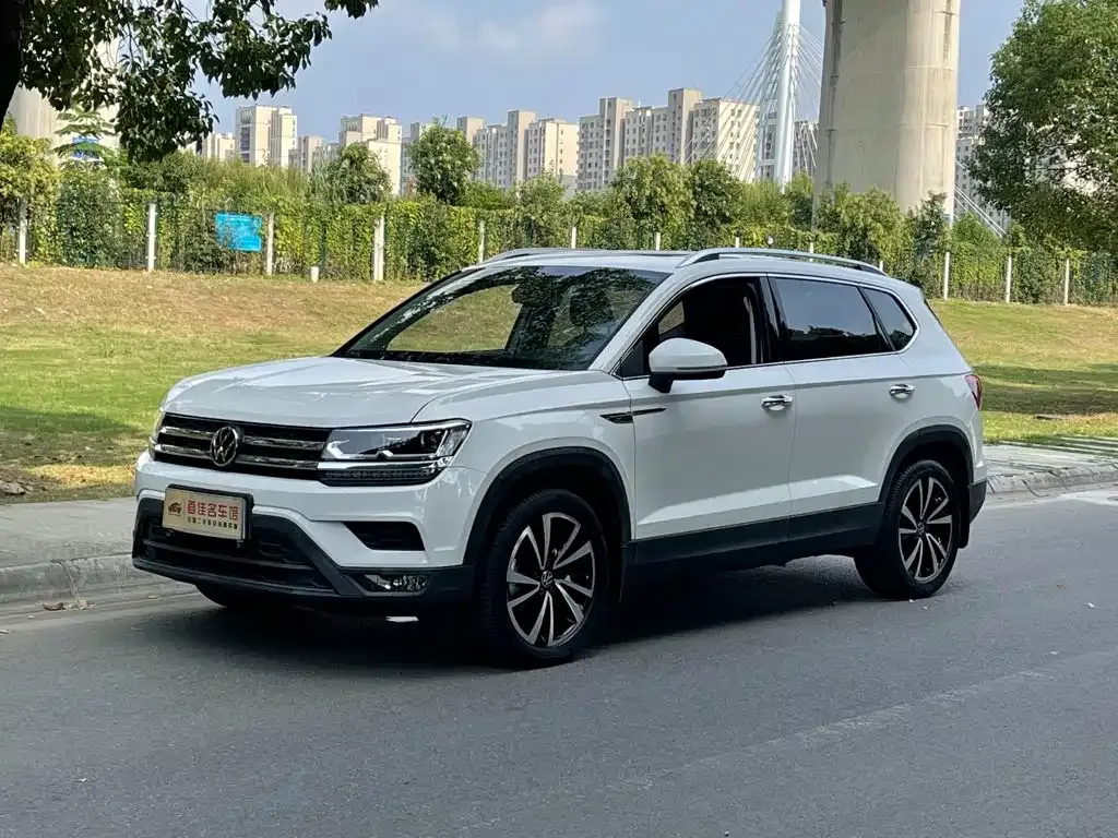 Volkswagen Tharu — фото 1