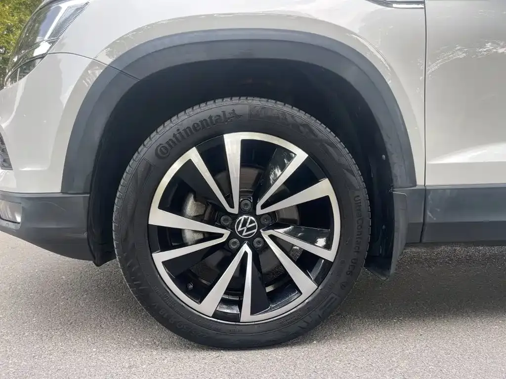 Volkswagen Tharu — фото 3